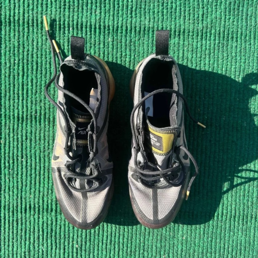 Nike Air VaporMax 2019 GS 'Black Gold' Size 6y Women’s Size 7.5 - Picture 3 of 6